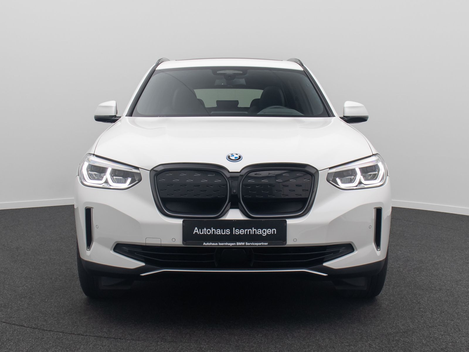 Fahrzeugabbildung BMW iX3 IMPRESSIVE AKH Alarm 360°HUD DAB Panoram 20"