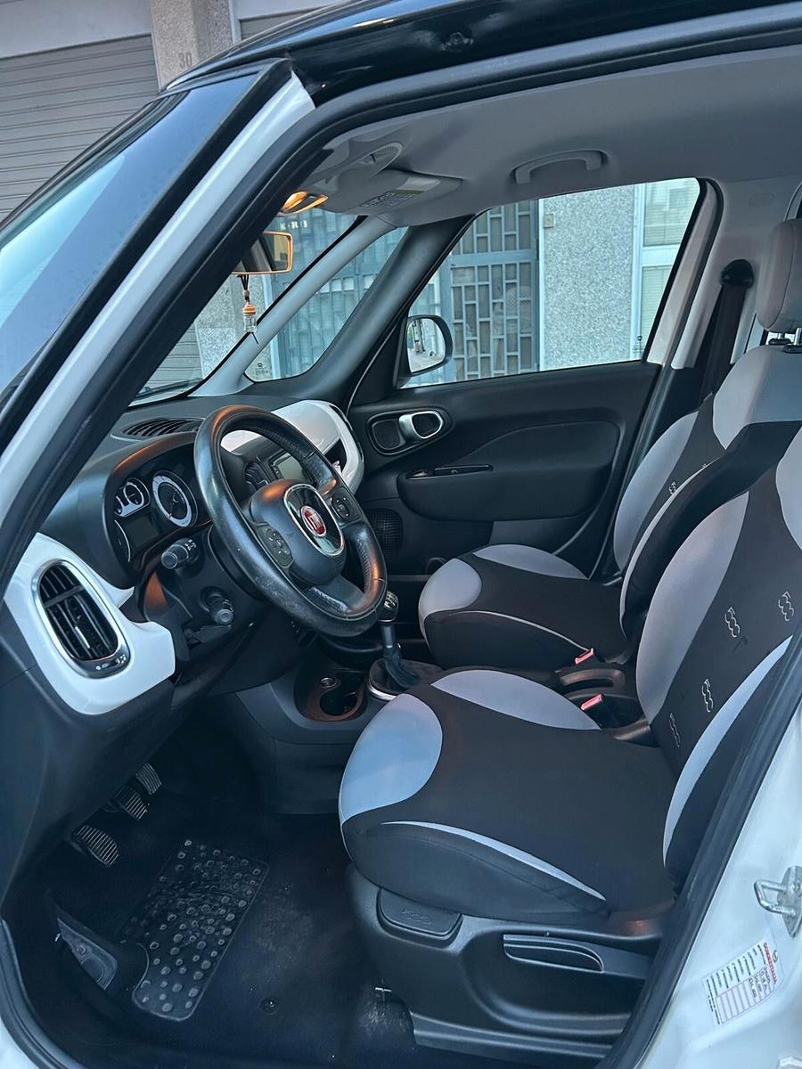Fiat 500L 2014 — photo 9