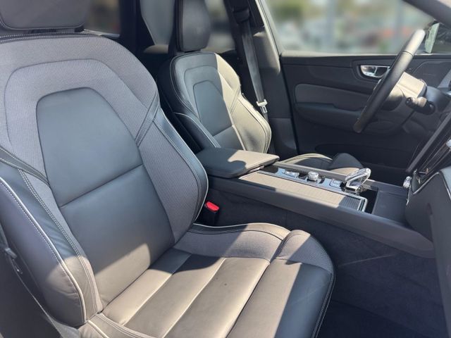 VOLVO XC 60 (Bild 24 von Array)