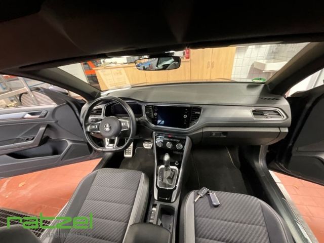 Fahrzeugabbildung Volkswagen T-Roc Cabriolet 1.5 TSI R-Line Navi Dig. Cockpit