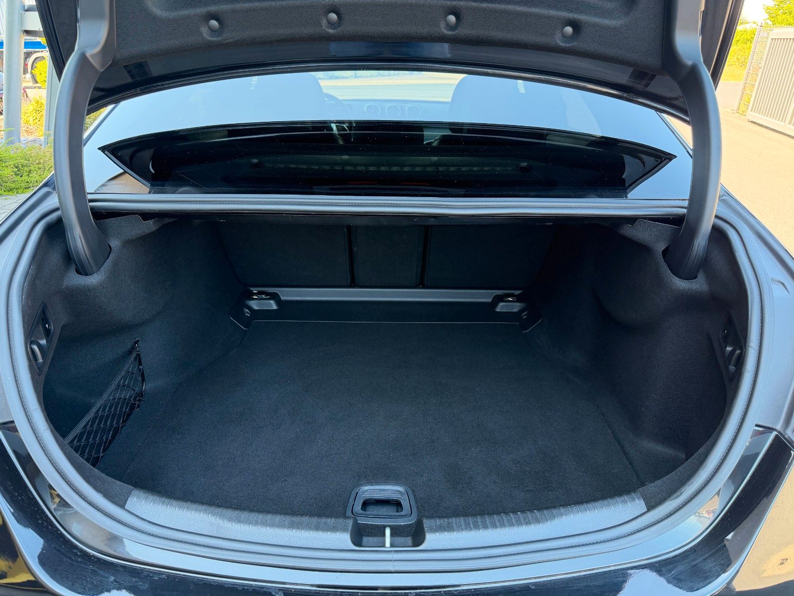 Fahrzeugabbildung Mercedes-Benz C 200 Avantgarde+Ambiente+RKamera+Memory+Night