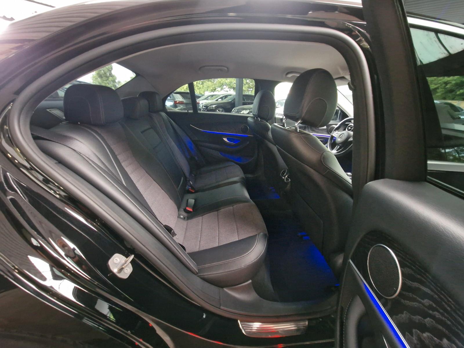 Mercedes-Benz E 220d Lim. AVANTGARDE Teilleder/Kamera/LED