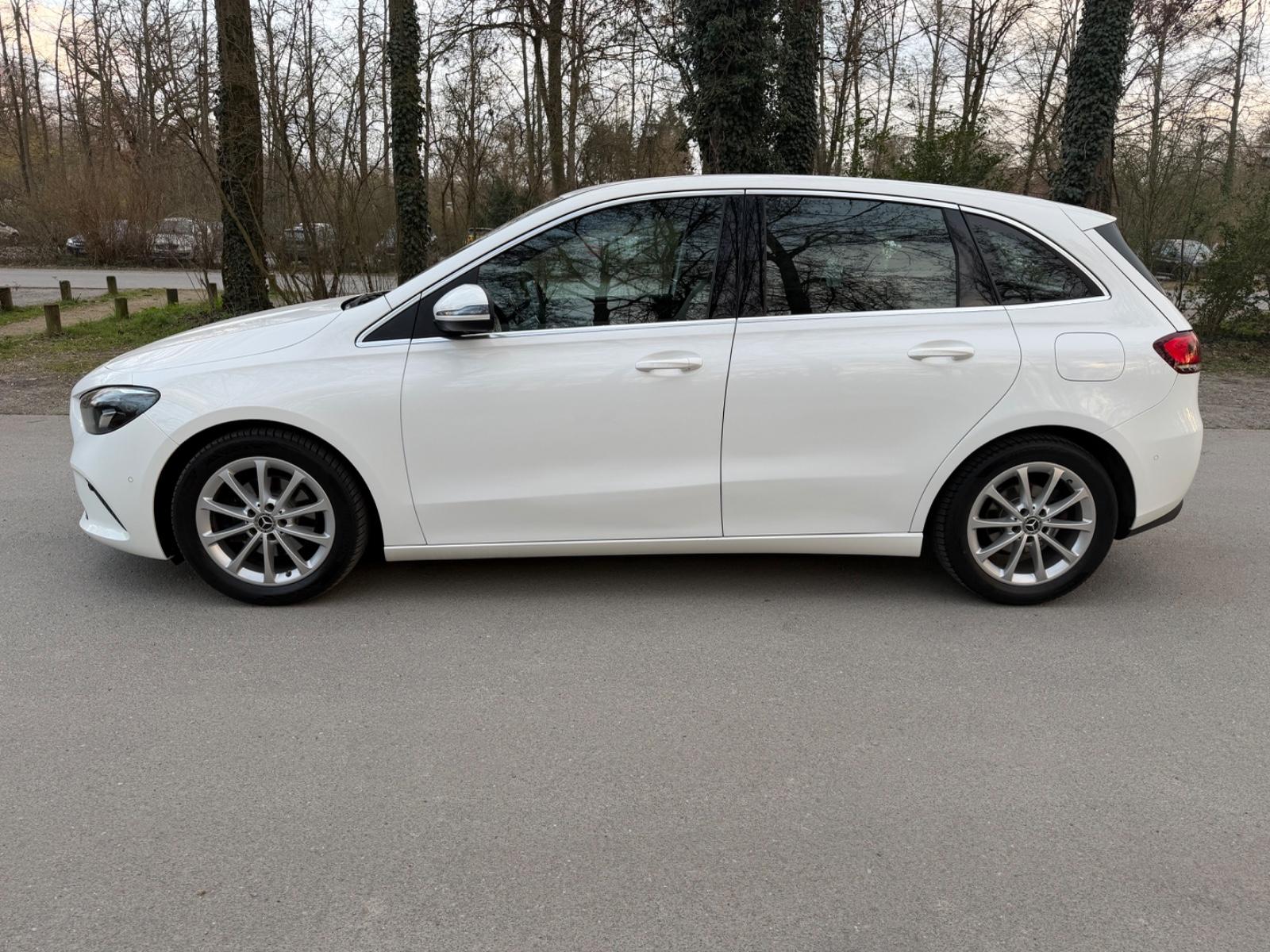 Mercedes-Benz B-Class Automatik Top Ausstattung Widescreen, миниатюра 10