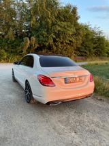 Mercedes-Benz C 400 4MATIC AVANTGARDE Autom. AVANTGARDE - Mercedes-Benz Gebrauchtwagen Privatanbieter