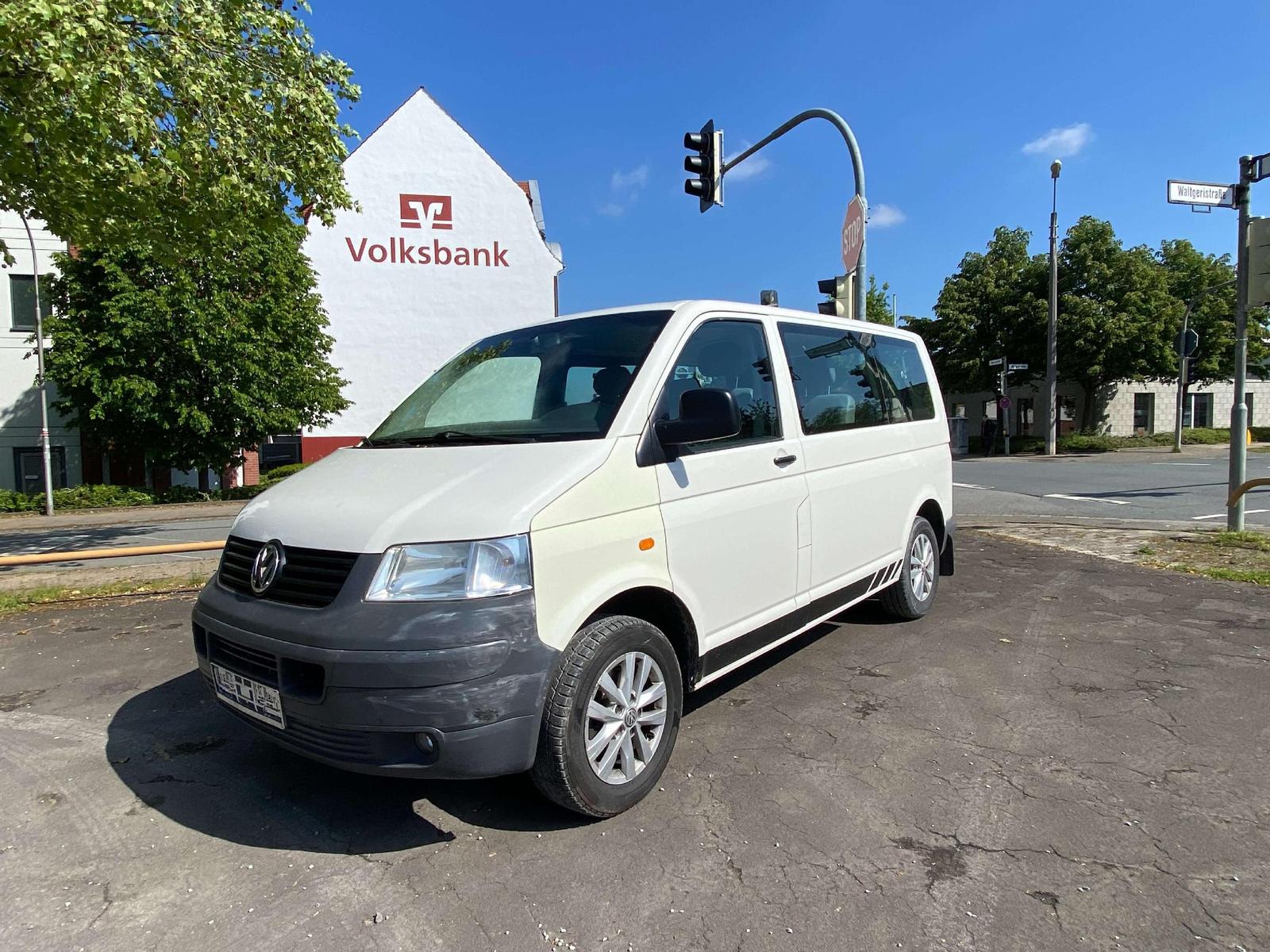 Volkswagen T5 Transporter KLIMA*STANDHEIZUNG*AHK*8-SITZER*T