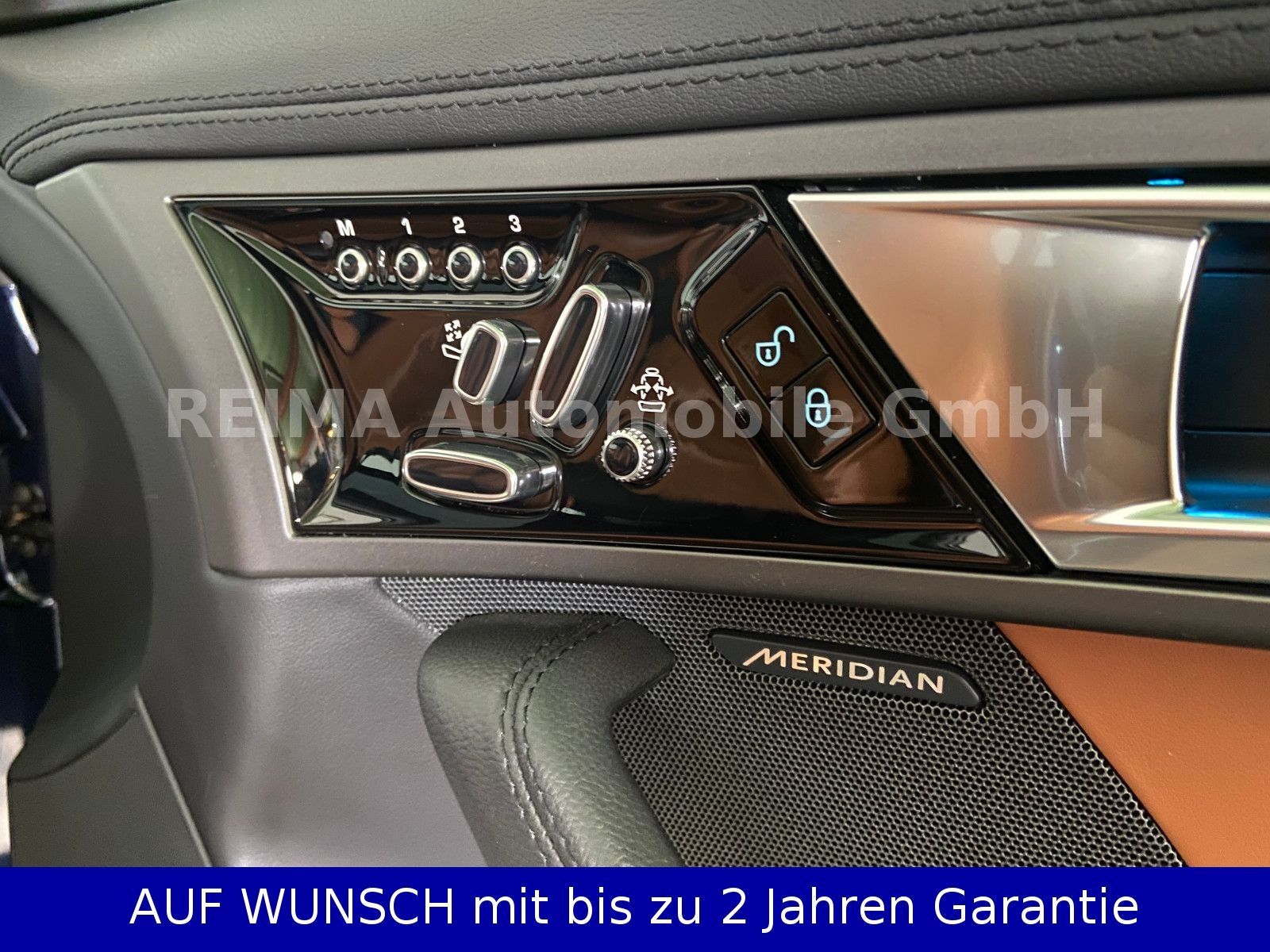 Fahrzeugabbildung Jaguar F-TYPE 3,0 V 6 Coupe  , Sport-Klappenauspuff