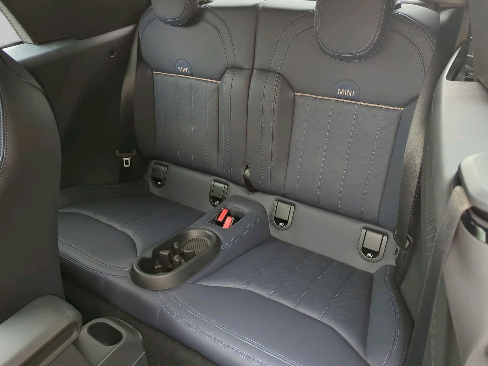 MINI Cooper Cabrio - Bild 14