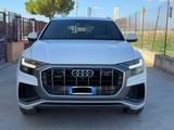 Audi Q8 50 TDI 286 CV quattro tiptronic - Audi Q8 Kombi Gebrauchtwagen