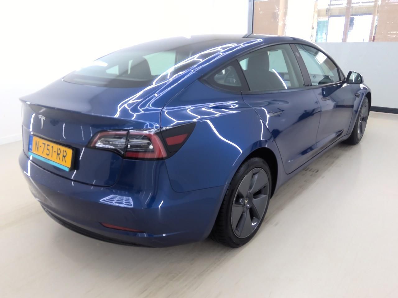 Tesla Model 3 Standard RWD Plus 90.9% SoH FACELIFT [ L imagem 3