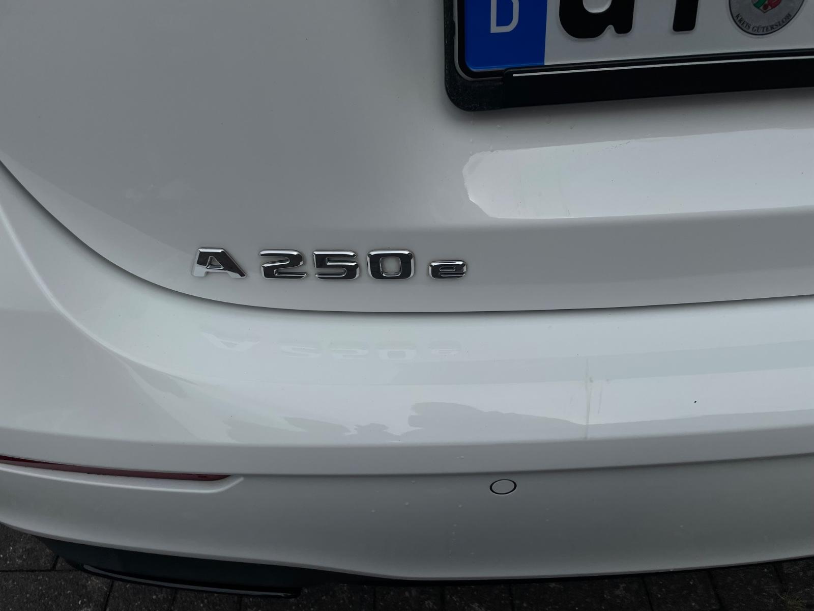 Mercedes-Benz A 250 e