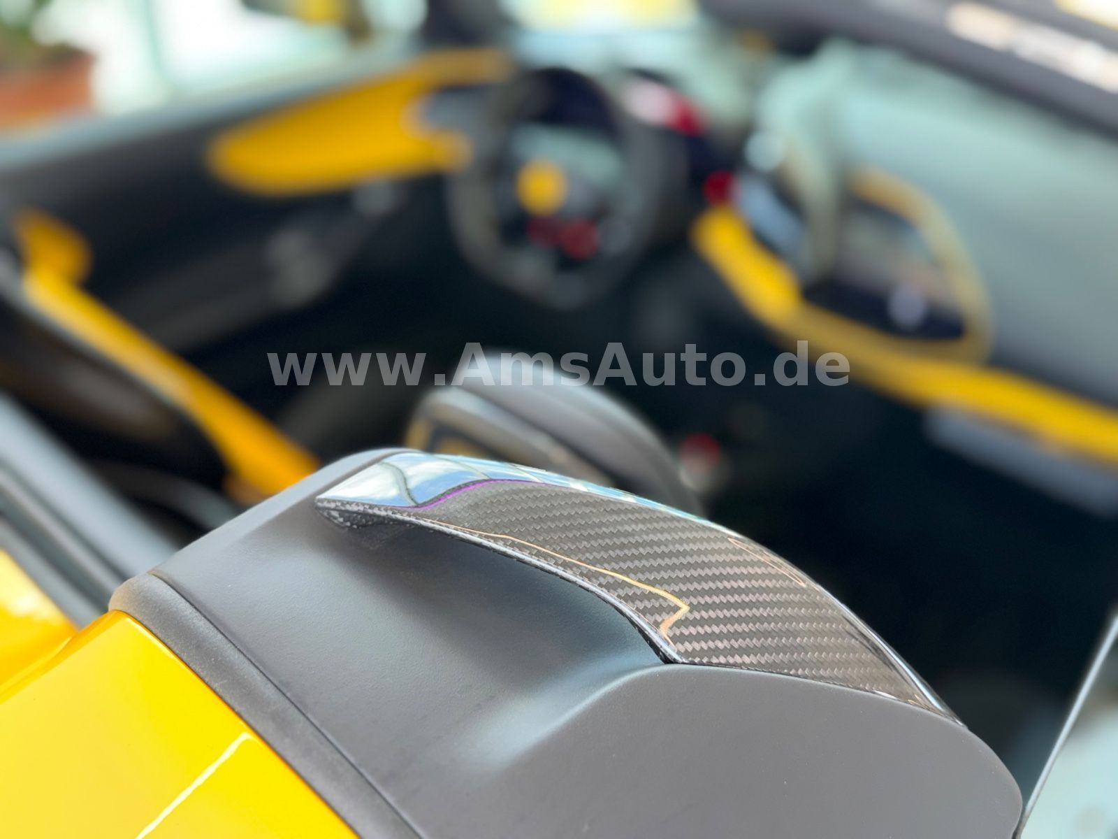 SF90 Spider Novitec Carbon Lift