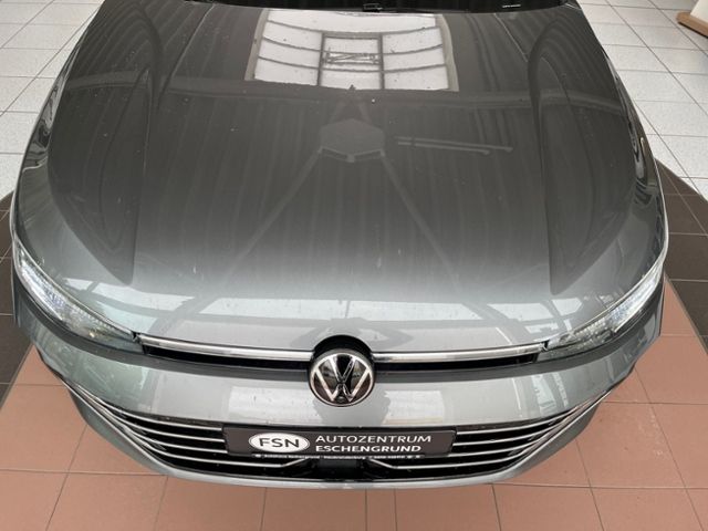Fahrzeugabbildung Volkswagen Passat Variant 2.0 TDI DSG ELEGANCE AHK IQ.DRIVE