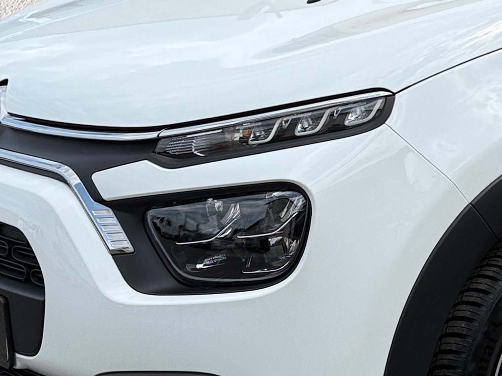 Fahrzeugabbildung Citroën C3 PureTech 83 Max*Navi*Rückfahrkam*Sitzhzg.