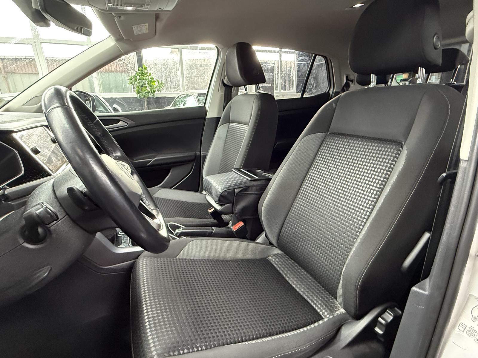 Volkswagen T-Cross R-Line*ACC*Kamera*SHZ*NAVI*Automatik*, миниатюра 9