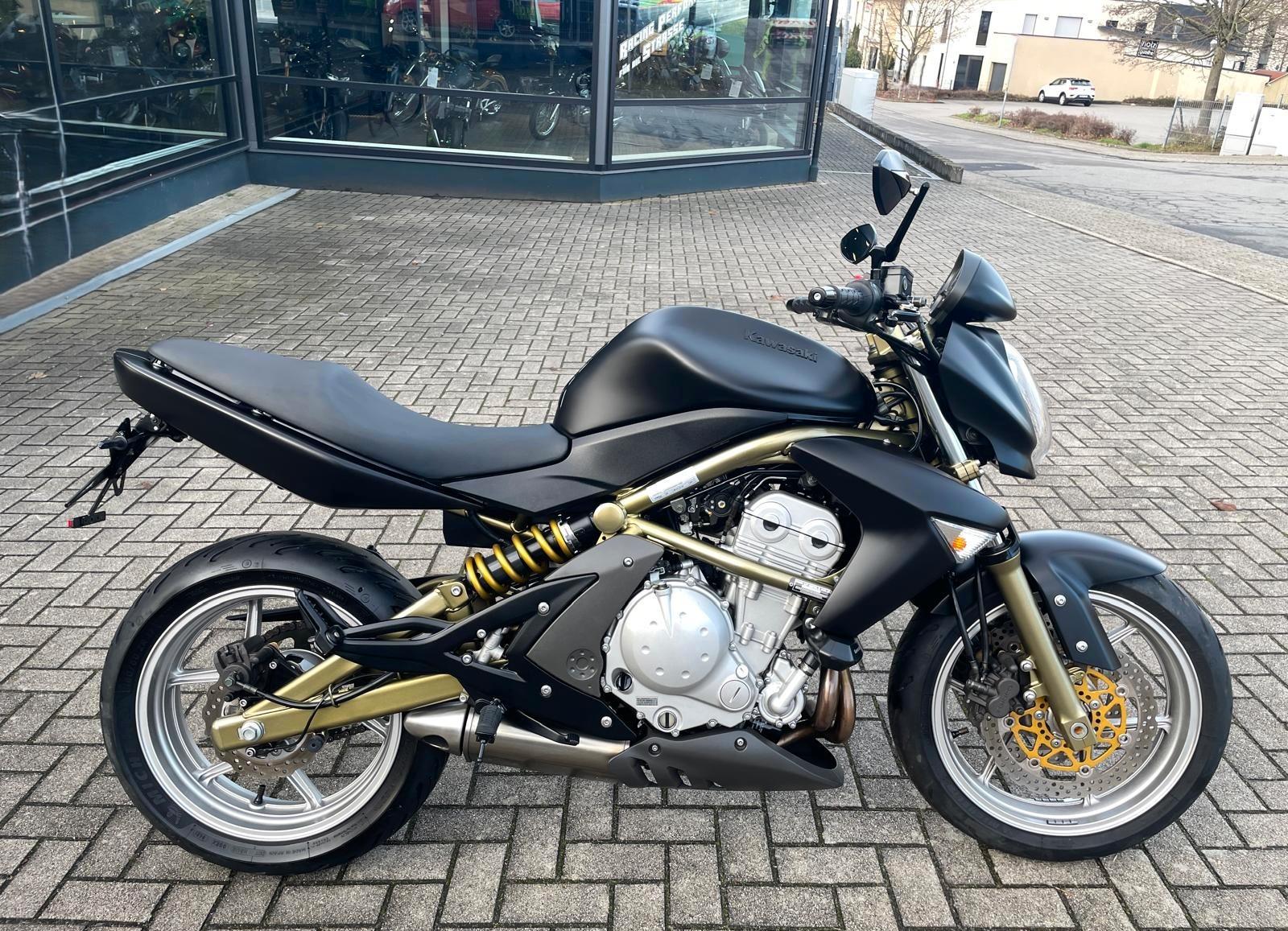 Kawasaki ER-6N ABS/matt schwarz / A2 Konform
