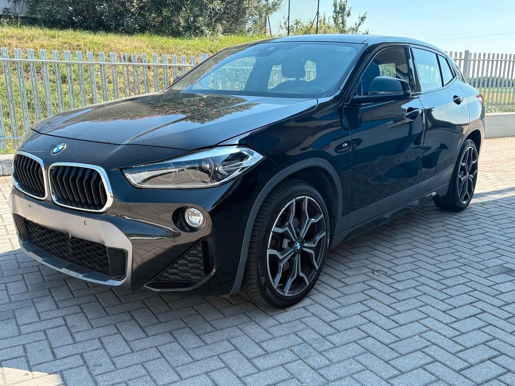 Image of BMW X2