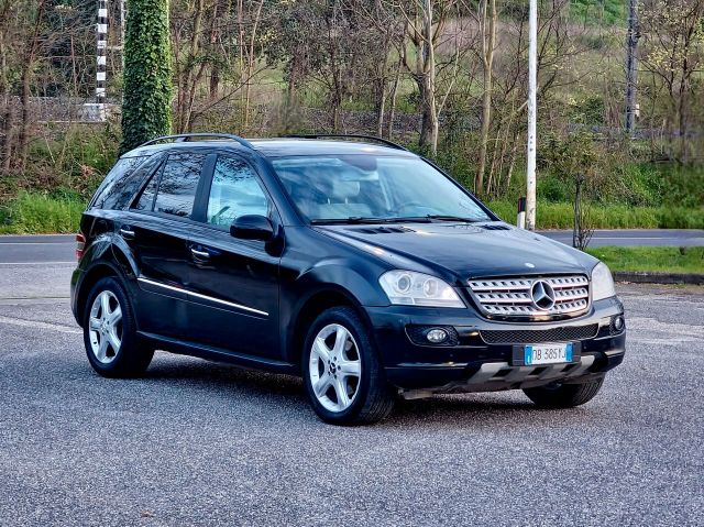 Mercedes-Benz Mercedes-benz ML 320 ML 280 CDI Sport 2006-E4 AU