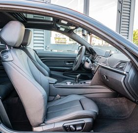 Fahrzeugabbildung BMW 435i Coupe xDrive |M-SPORT|SCHIEBEDACH|LEDER