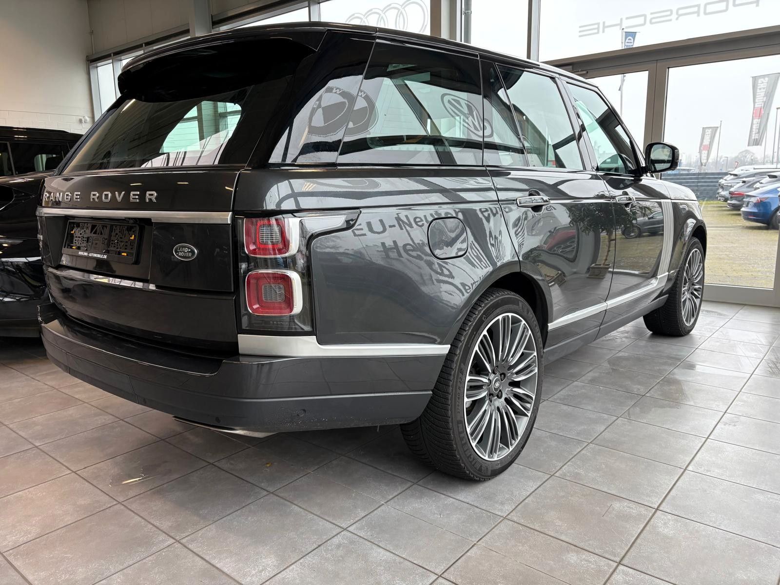 Fahrzeugabbildung Land Rover Range Rover 3.0 Liter SDV6 Autobiography
