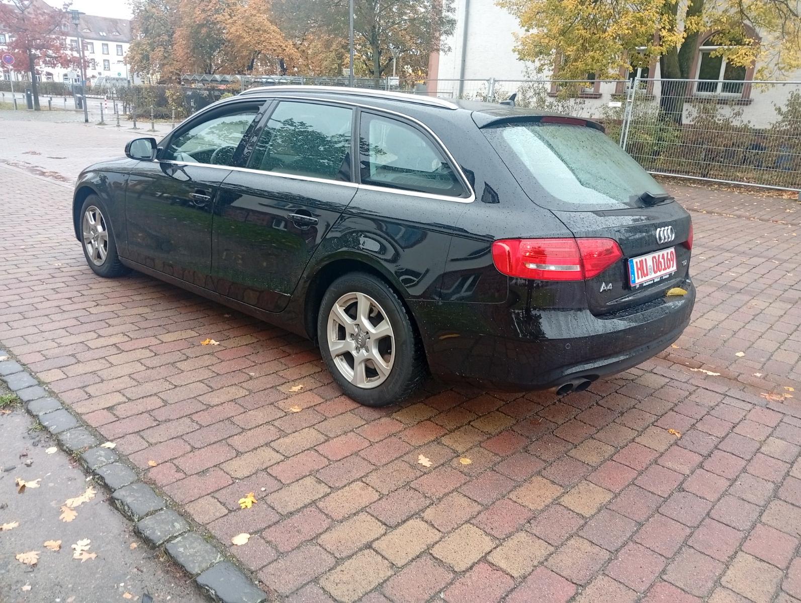 Audi A4 2012 — photo 5