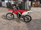 Honda CRF 250R Vollcross - HONDA CR 250