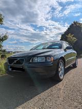 Volvo S60 2.5T Kinetic Kinetic - Volvo S60: Kinetic