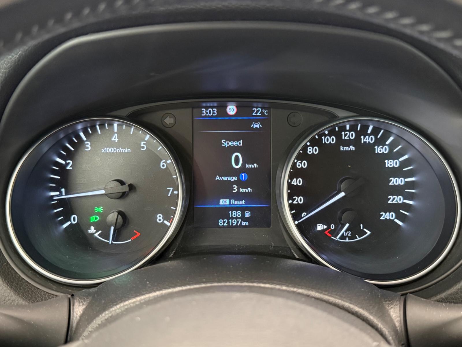 Nissan Qashqai 1. 3 N-Way Navi Klima Panorama AHK 1.8t