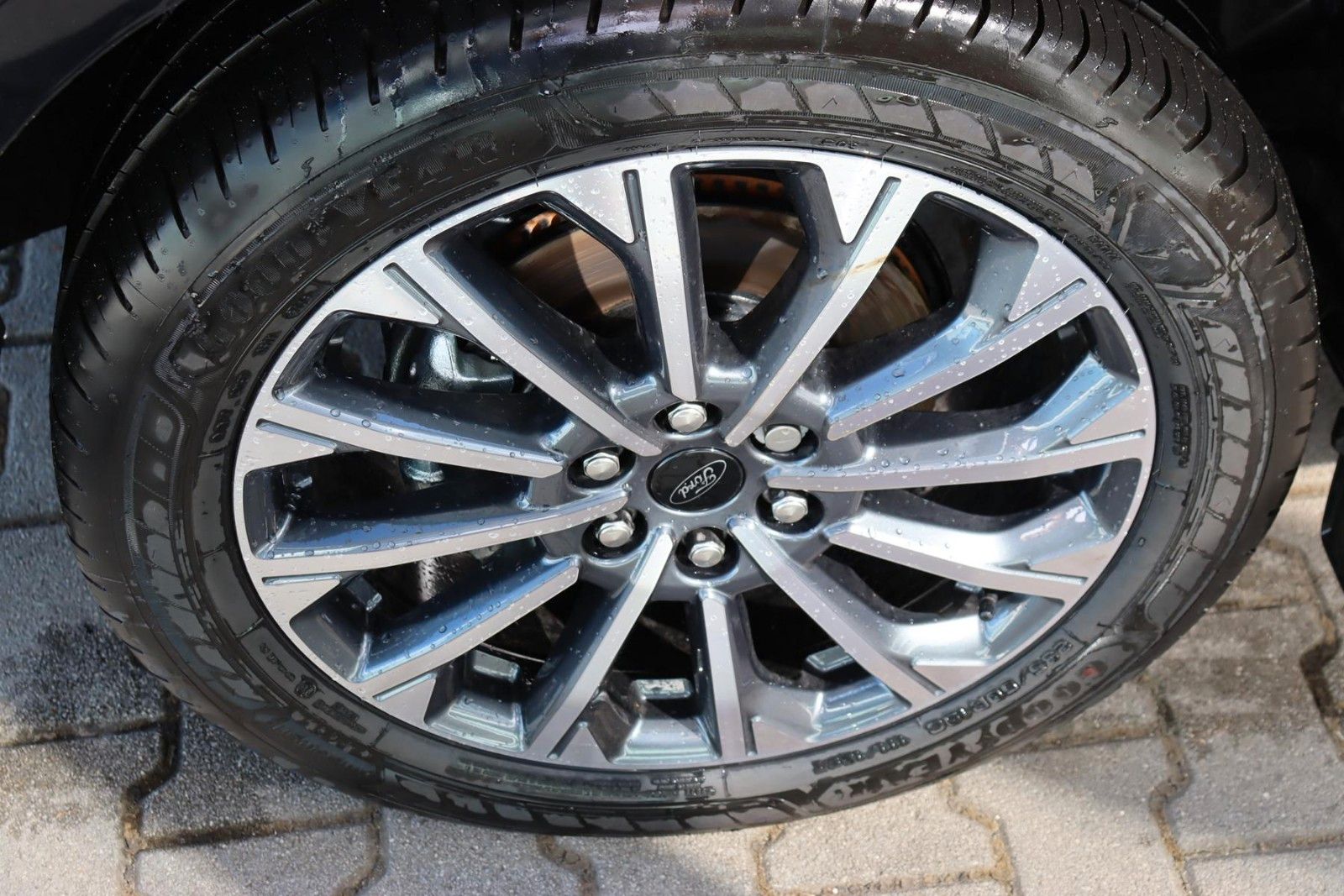Ford Tourneo Custom Titanium X 2.0 EcoBl 320 L1 AHK imagem 2