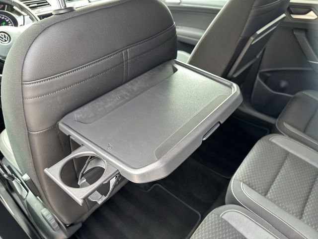 Touran 1.5 TSI Active, 7 Sitzer, Navi, ACC, DSG