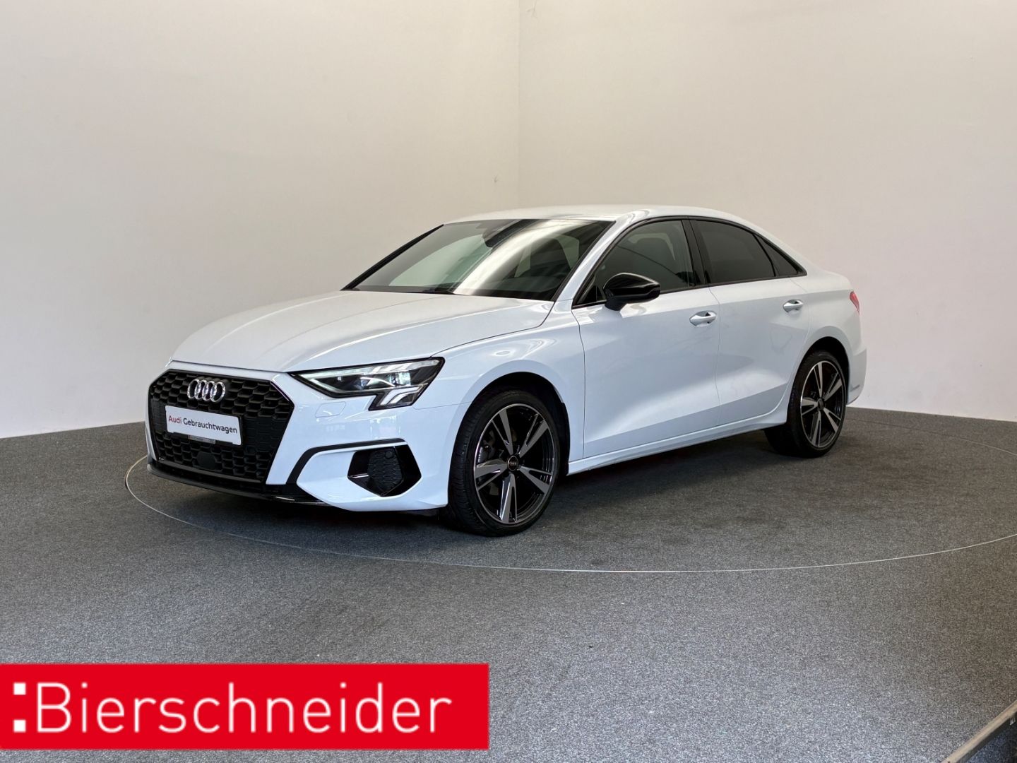 Audi A3 Limousine 30 TFSI S tronic line LED AHK NAVI 