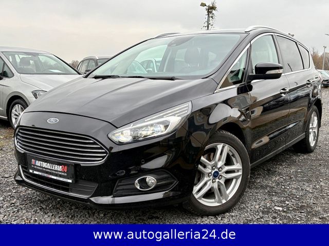 Ford S-MAX 2.0 TITANIUM Aut. Navi LED 7-SITZER SPORTS