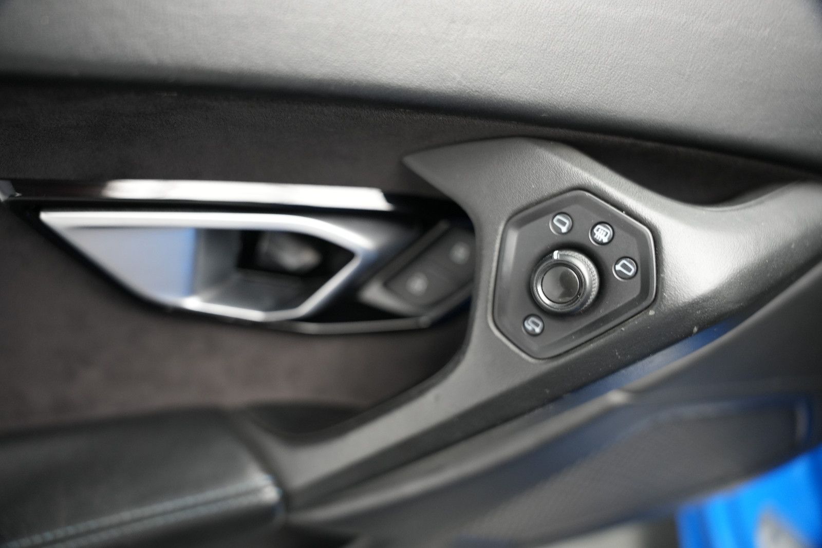 Fahrzeugabbildung Lamborghini Huracán/SPYDER/LIFT/KAMERA/LP610/KERAMIK/