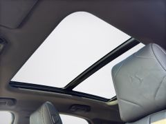 Fahrzeugabbildung DS Automobiles DS 7 BlueHDI 130 Aut. OPERA LEDER Panoramadach