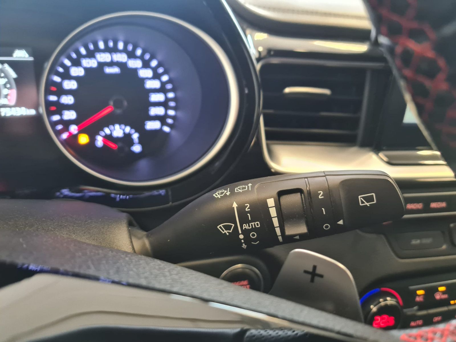 Fahrzeugabbildung Kia pro cee'd / LED / KAMERA / SCHECKHEFT / E-SITZ