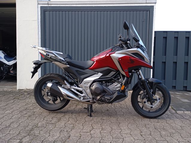 Honda NC750X DCT *viel Zubehör*