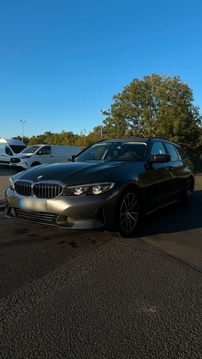 BMW 320