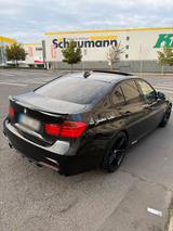 BMW F30 330D - BMW 330 aus 2013 mit Diesel-Antrieb: Limousine