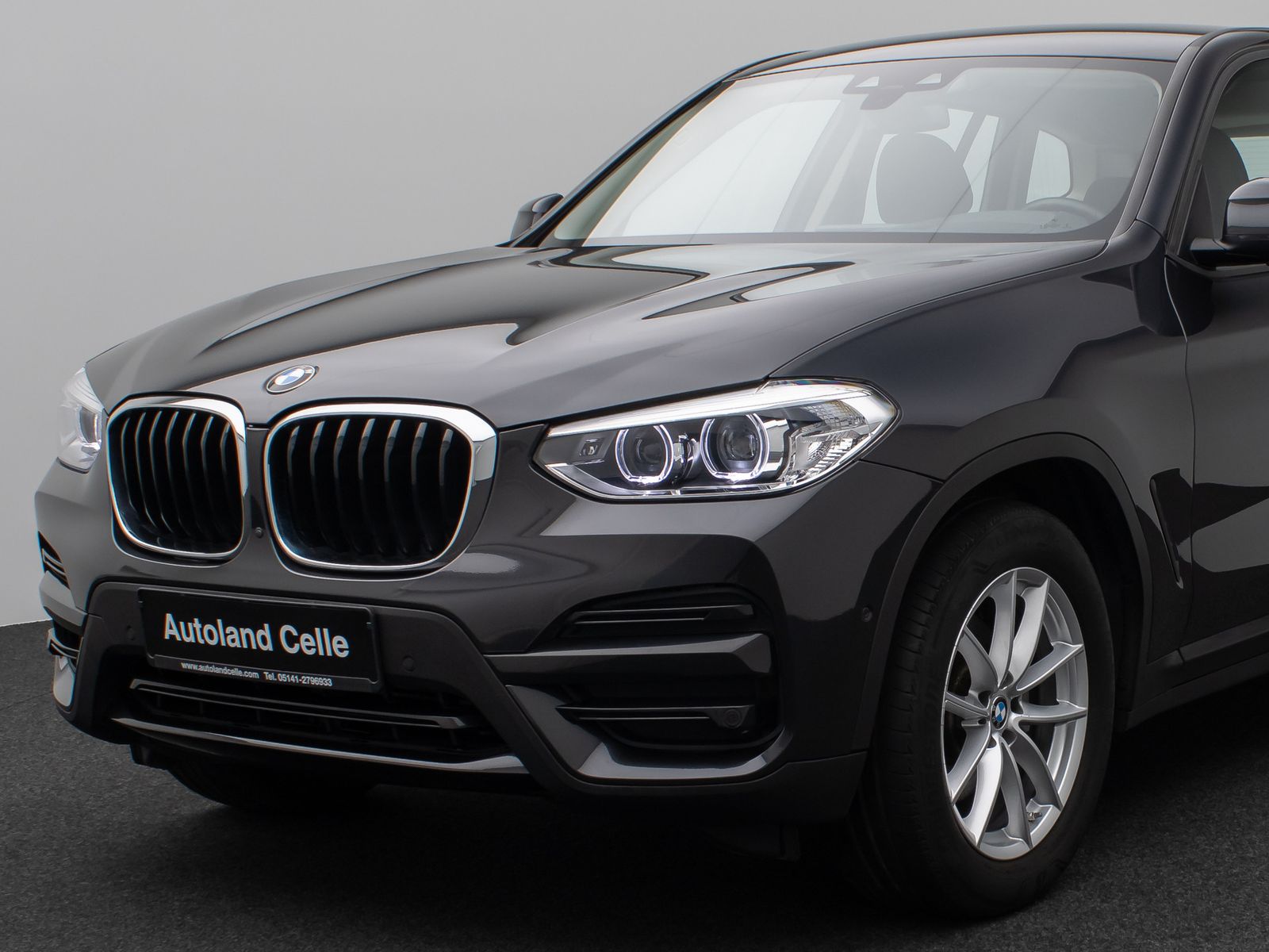 Fahrzeugabbildung BMW X3 xD20d 360°HUD DAB HiFi AHK Komfort Alarm LED