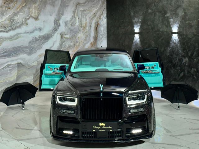 ROLLS ROYCE Phantom