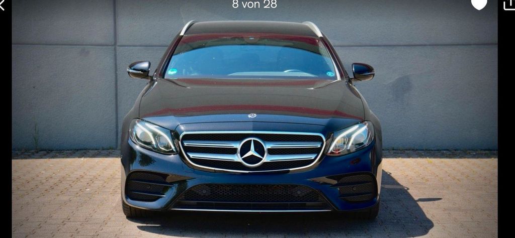 Image of Mercedes-Benz E 200