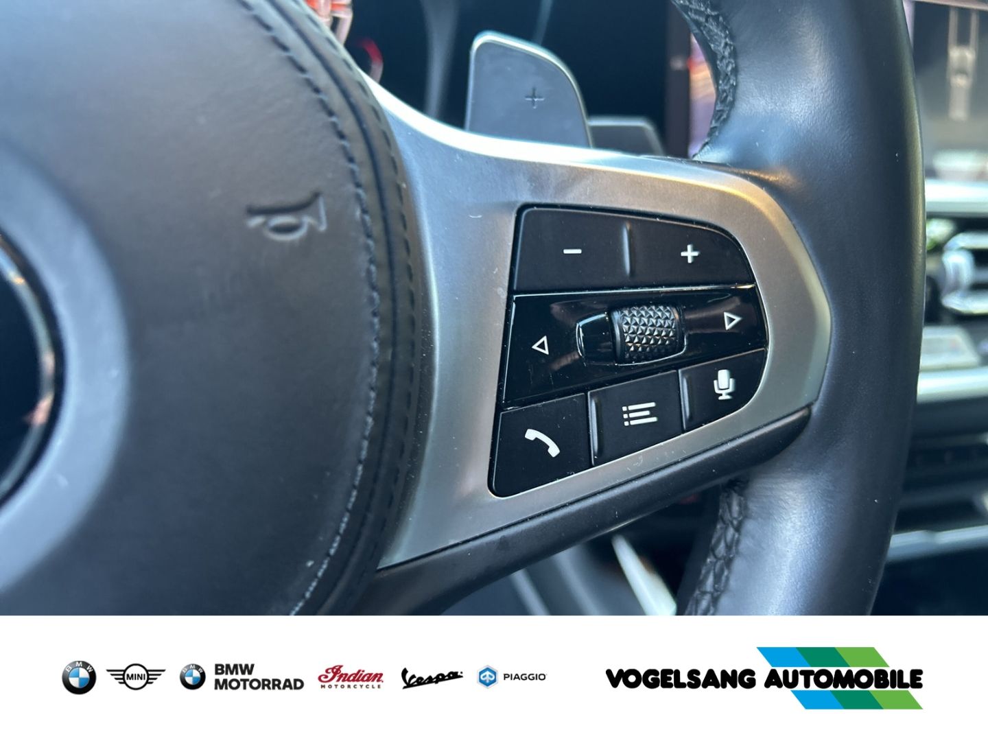 Fahrzeugabbildung BMW 320 d xDrive Touring M Sport Park-Assistent