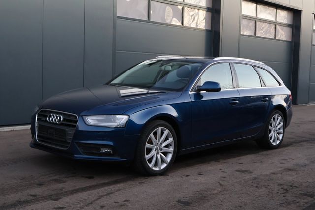 Audi A4 Avant Attraction Sport quattro LED Navi Autom