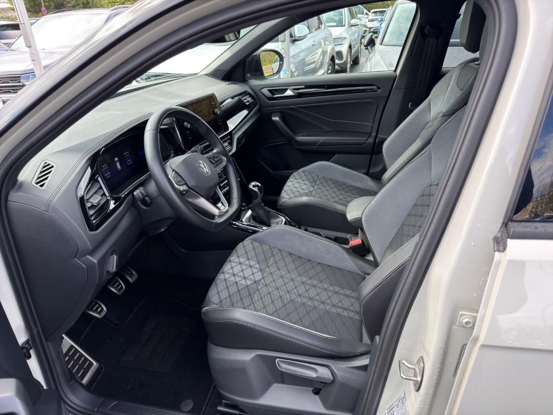 Fahrzeugabbildung Volkswagen T-ROC R-Line 1.0 TSI,Navi,SH,ACC,LED,Climatronic
