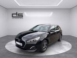 Hyundai i30 1.6 CRDI Kombi*Kamera*Navi*AHK *SHZ - mit Diesel-Antrieb: Taxi, Kombi