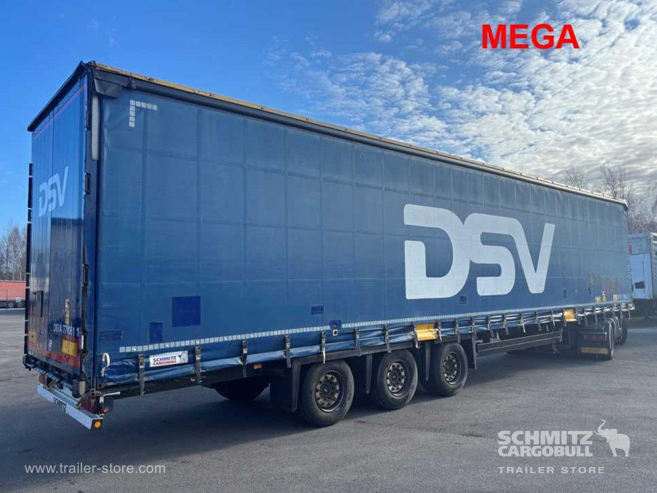 Schmitz Cargobull Curtainsider Mega