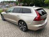 Volvo V60 B4 Plus Bright - Volvo V60: Plus Bright