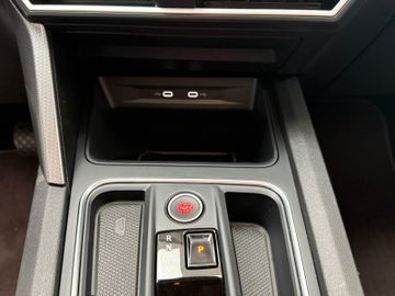 Seat Leon SportstourerPanoR.KameraAHKLEDBeatsAu.