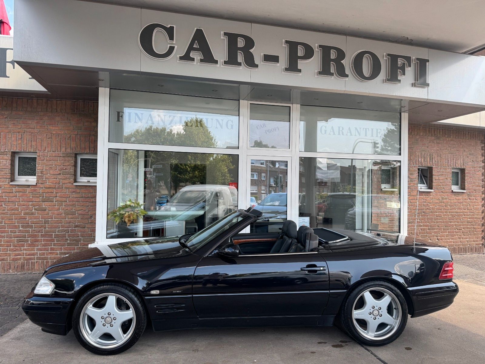 Fahrzeugabbildung Mercedes-Benz SL 320 Final Edition Autom.