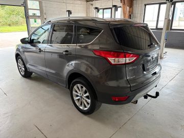 Ford Kuga - 7