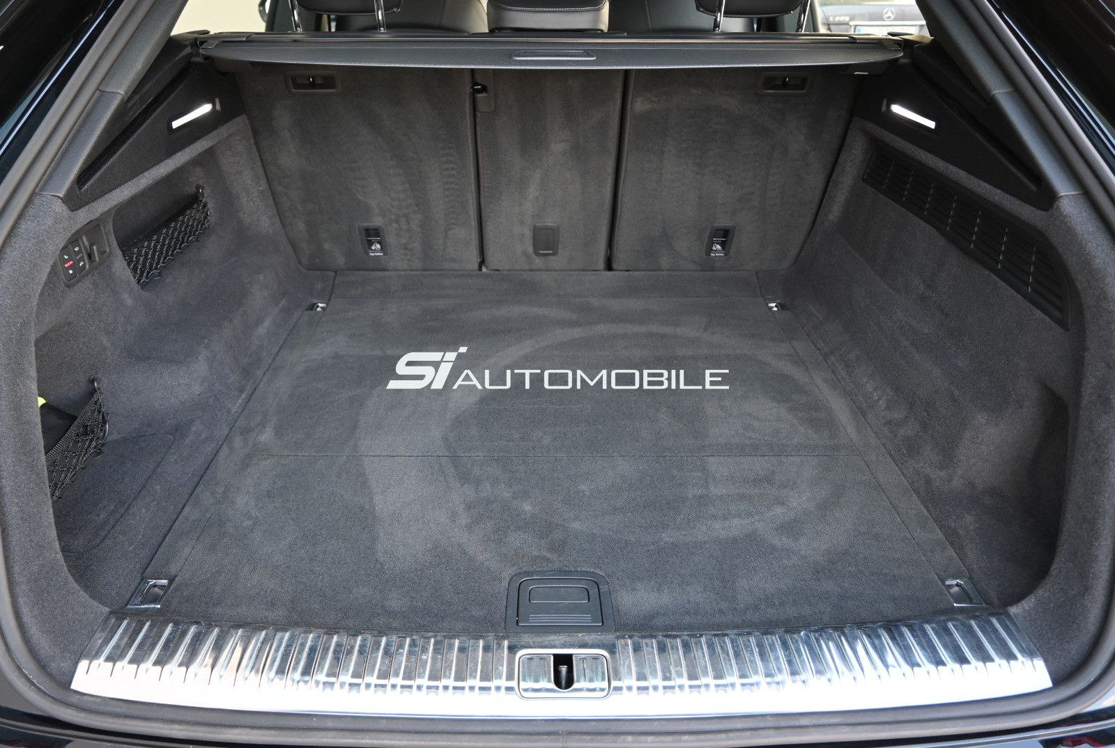 Fahrzeugabbildung Audi Q8 50 TDI qu S LINE COMPETITION PLUS °AHK°HUD°22